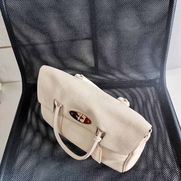 Mulberry Bayswater in chalk heavy grain - Picture 12 of 13